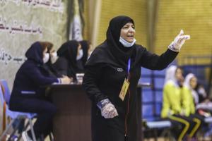 سرمربی سنگ آهن: یک سر و گردن بالاتر از سپاهان بودیم؛ به کم‌تجربگی بچه ها باختیم